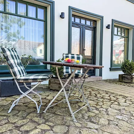 Apartment Kaufmann By Interhome Gingst